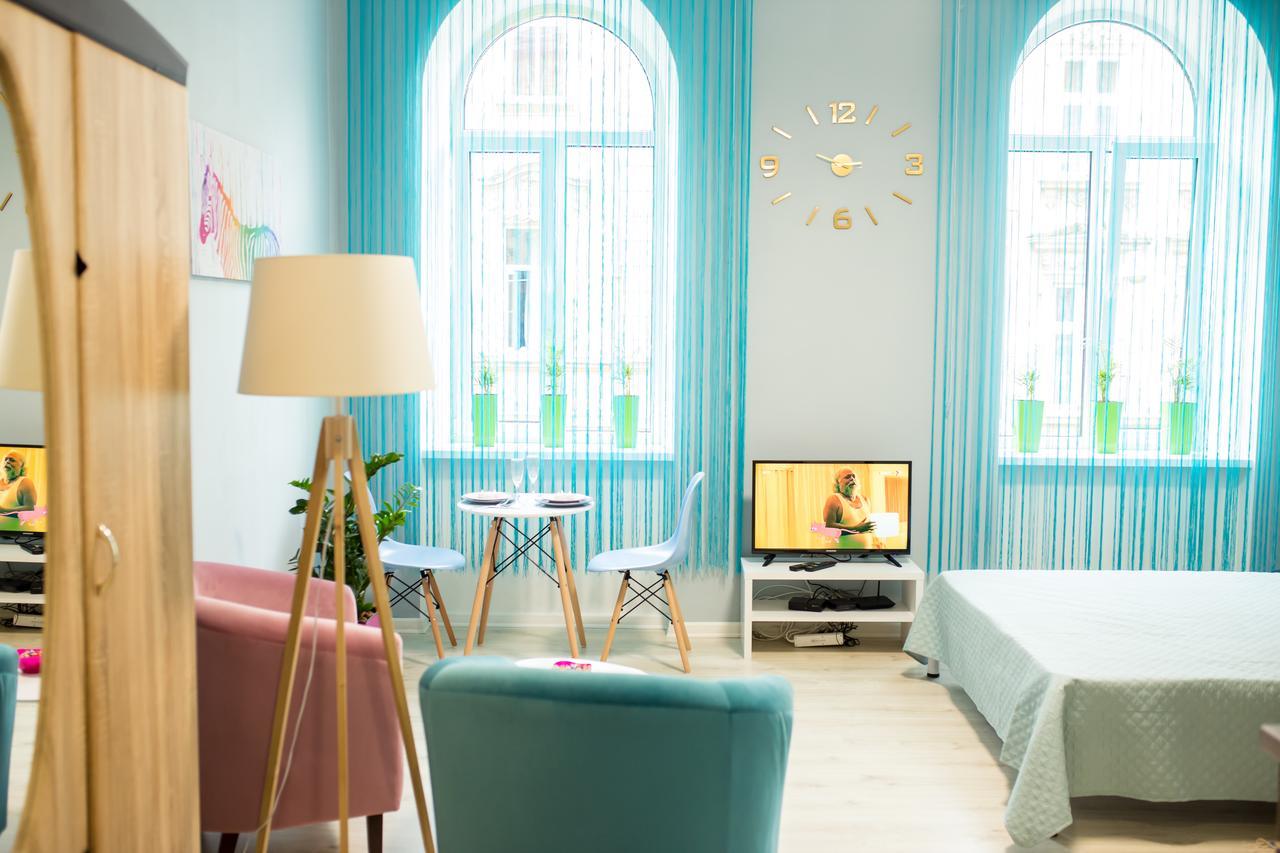 Romantic Apartment In The Center Of Old Львов Экстерьер фото