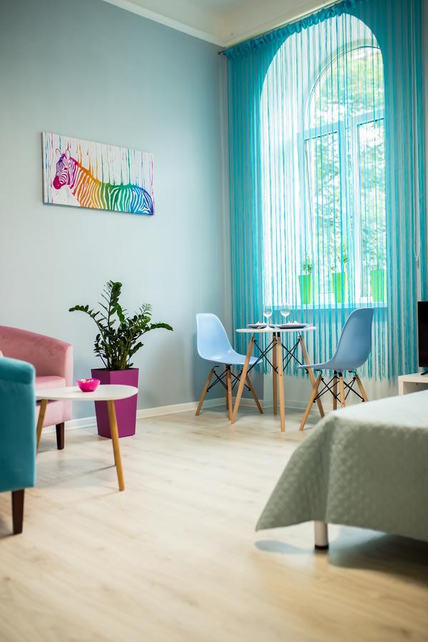 Romantic Apartment In The Center Of Old Львов Экстерьер фото