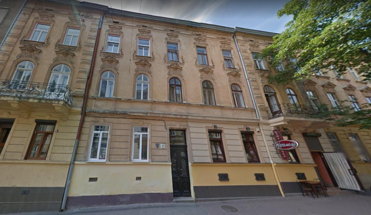 Romantic Apartment In The Center Of Old Львов Экстерьер фото