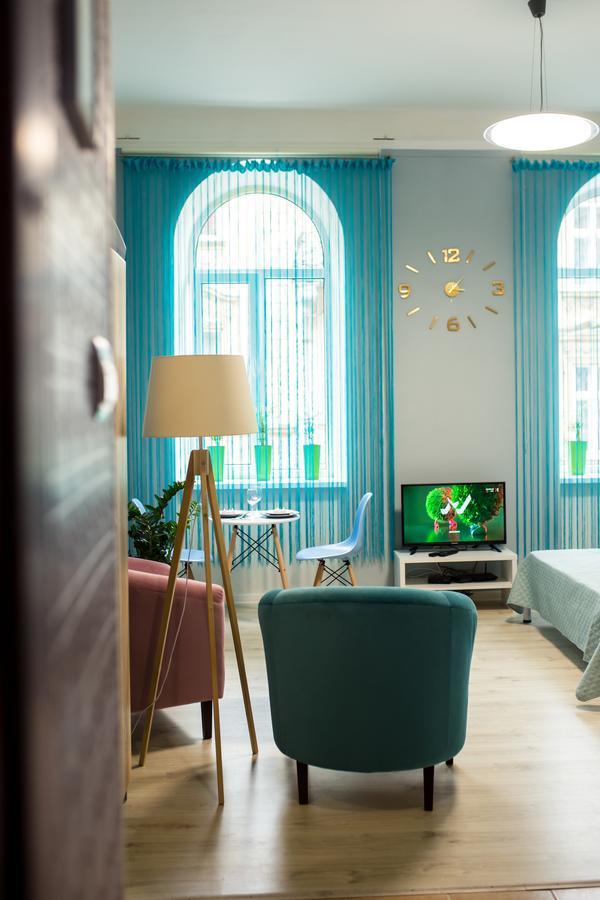 Romantic Apartment In The Center Of Old Львов Экстерьер фото